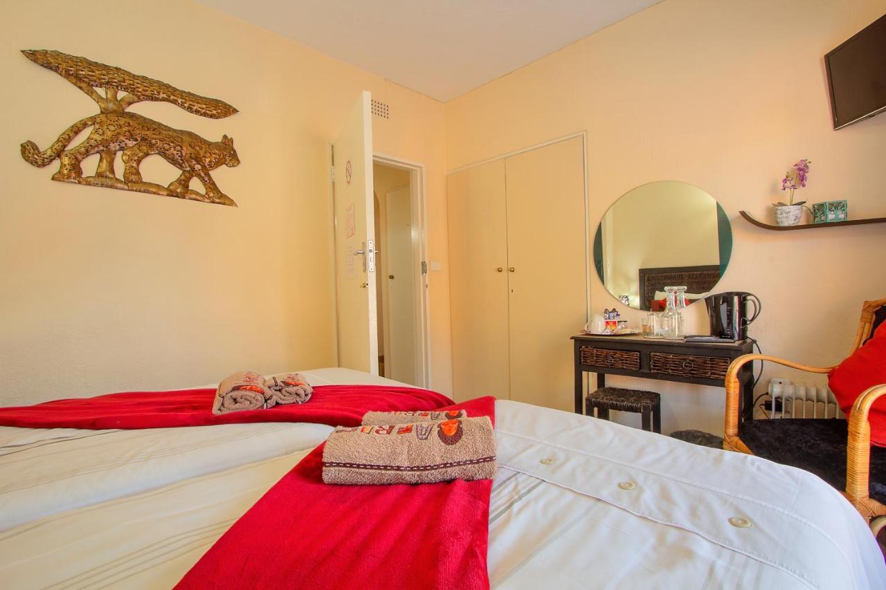 All Over Africa Guest House Kempton Park Exterior photo